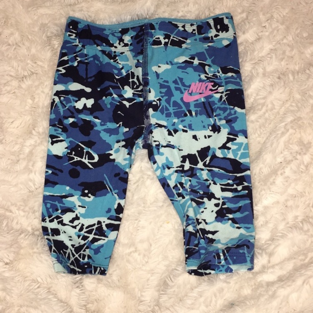 Toddler Nike Under the Knee Leggings 💓